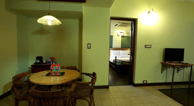 Travancore Court, Varaa Hotelli Kochi New Delhi