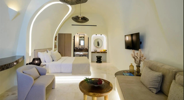 Avelora Suites