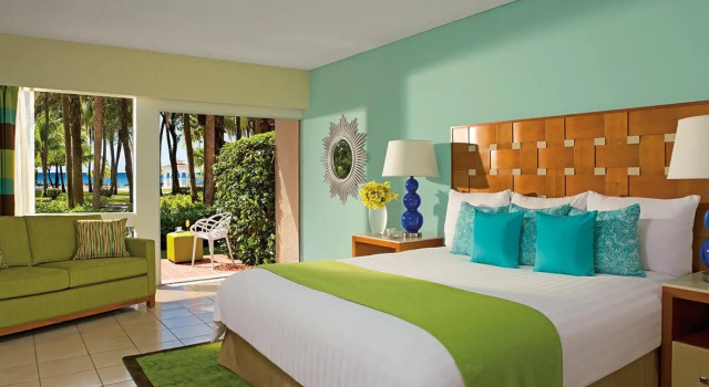 Номер Deluxe с видом на сад Sunscape Curacao Resort Spa & Casino