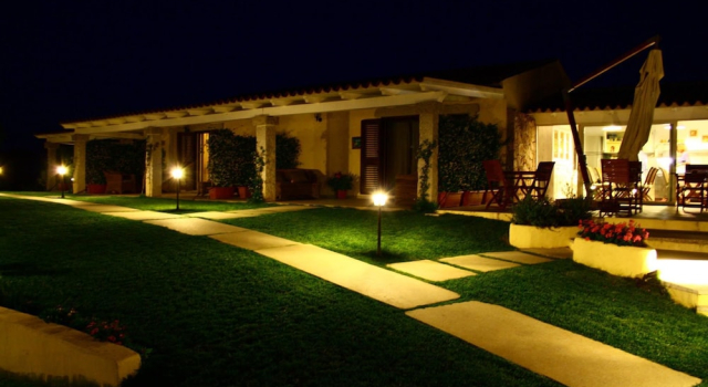 Cento Ulivi Hotel - B&B, Rezervați Bed and Breakfast Hoteluri în Emerald Coast cu piscină, Piscină