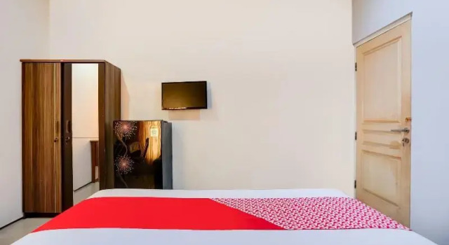 OYO 90935 Rumah Kost Metroliving
