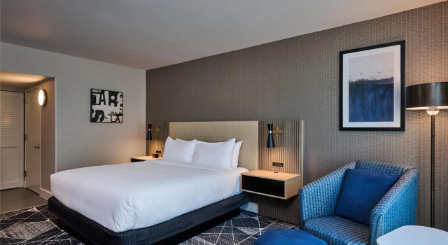 Двухместный номер Hearing Accessible DoubleTree by Hilton Newark-Fremont