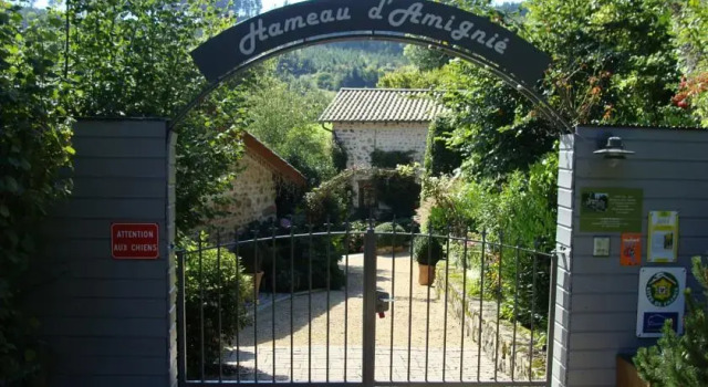 Gite du Hameau D'Amignié, Rezervasyon Mini-otel Bagnols 