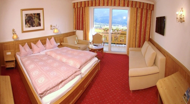 Двухместный номер Deluxe с красивым видом из окна Hotel Glocknerhof