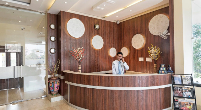 Regenta Inn Larica
