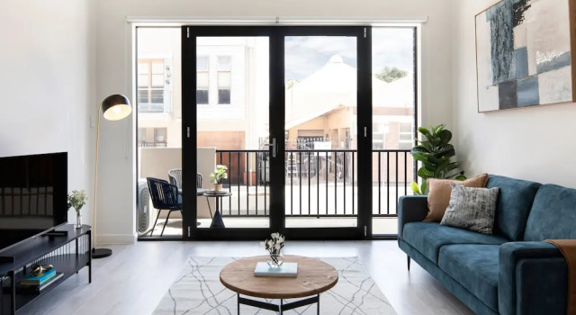 Апартаменты Urban Rest Port Adelaide Apartments