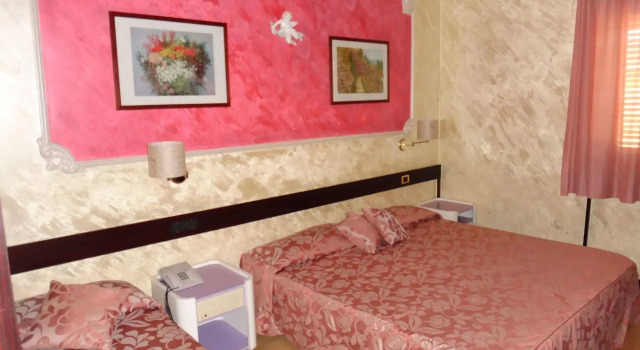Benny Hotel, Rezervasyon Otel Catanzaro Kalabriya