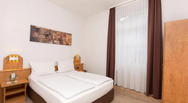 Полулюкс Hotel Goldenes Lamm