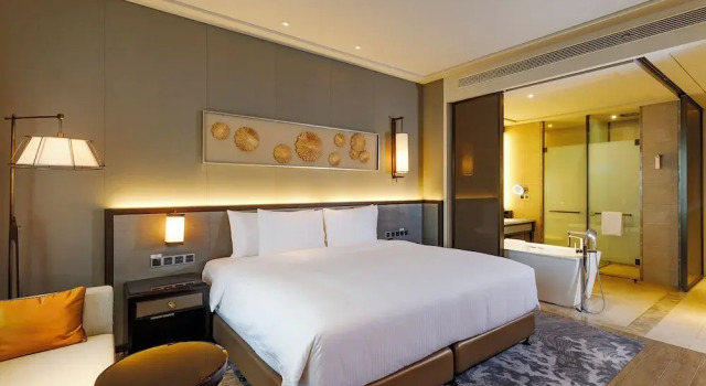 Двухместный номер Economy с балконом Steigenberger Hotel Qingdao