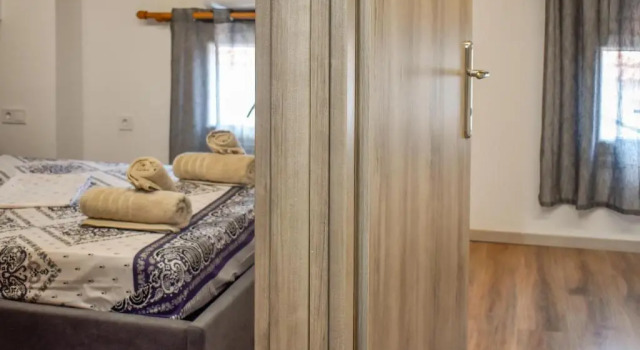 Klaidis house 2 floor, Забронировать Отель Скиатос остров Скиатос, рядом с Пляж Мегали Аммос