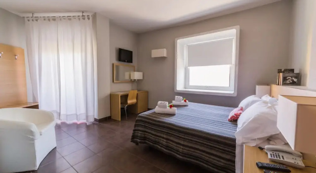 Двухместный номер Superior с балконом Duparc Hotel