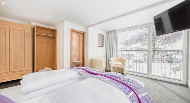 Двухместный номер Standard Hotel Lün