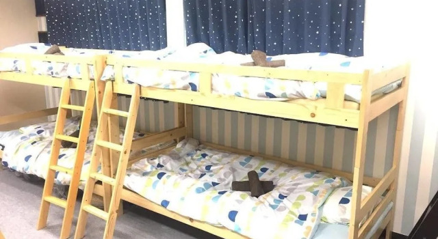 Кровать в общем номере Akatsuka Go Go House - Hostel