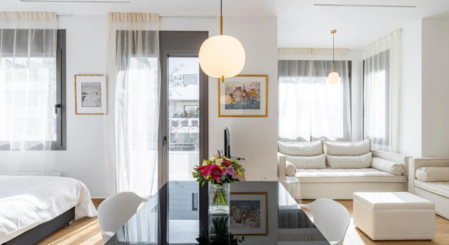 301- HiEndAccomodation-TopLocation, Забронировать Отель Афины Острова Саронического залива - Аттика, рядом с Theocharakis Foundation