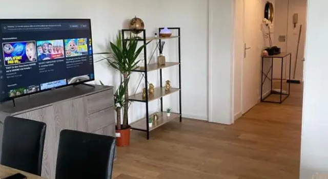 Bel Appartement 59m2 terrasse / wifi / netflix, Book Apartment Montigny-le-Bretonneux 