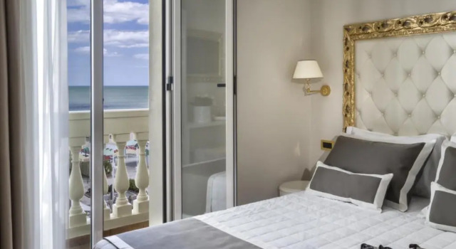 Novecento Suite Hotel