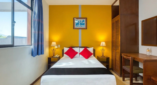 Трёхместный номер С Кондиционером Standard Capital O Parador Crespo Hotel, Oaxaca