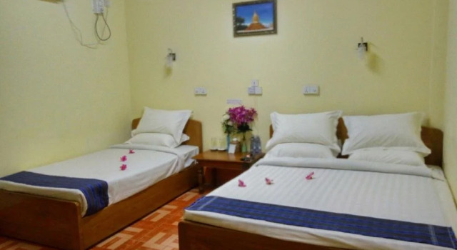 Golden Rose Guest House, Book Guesthouse Nyaung-U Mandalay Region