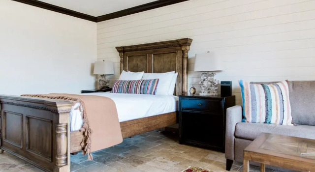 Люкс Standard Hillside Boutique Hotel