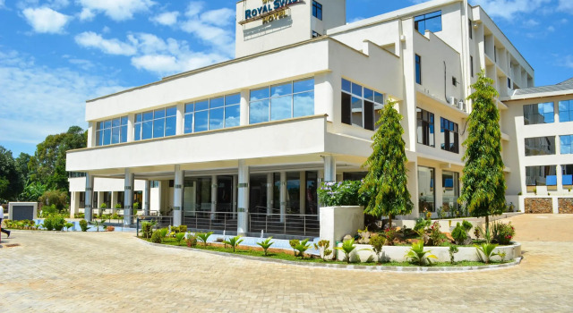 Двухместный люкс Executive The Grand Royal Swiss Hotel
