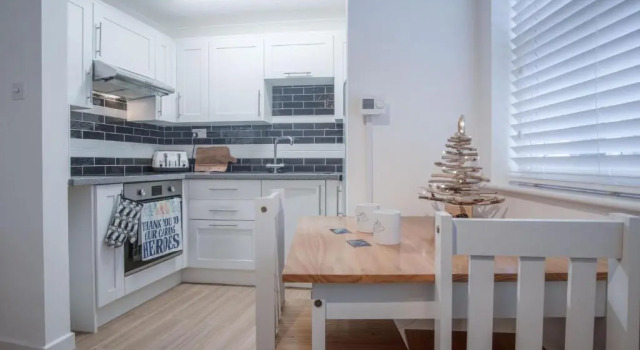 Castle Cove - 1 Bedroom Apartment - Tenby