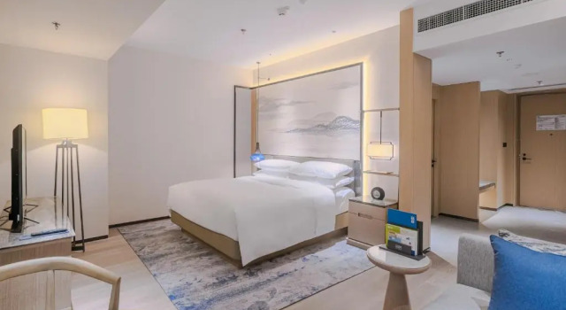 Двухместный номер Deluxe Four Points by Sheraton Suzhou, Wuzhong