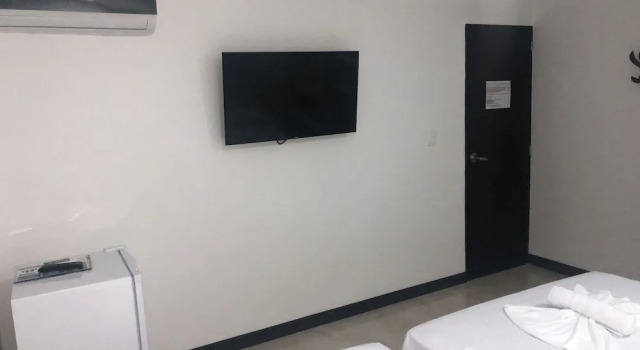 Apartamentos Martinez, Забронировать Апартаменты/квартира Отели Сан-Андрес с бассейном, рядом с Залив Сан-Андрес, Бассейн