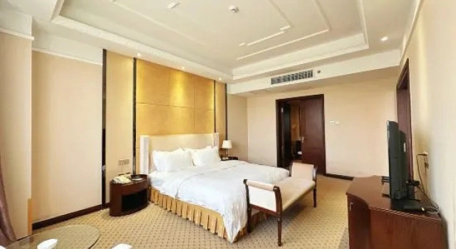 Люкс Business Azalea Garden Hotel
