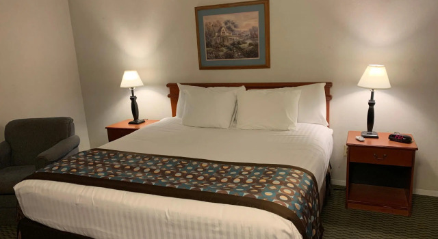 Кровать в общем номере Heritage Inn - Yosemite/Sonora