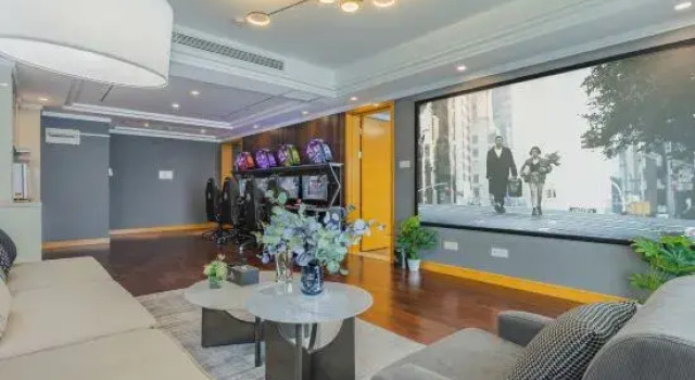 Люкс Deluxe Syndra Gaming Hotel (Wuhan Fanhai CBD Hankou Railway Station)
