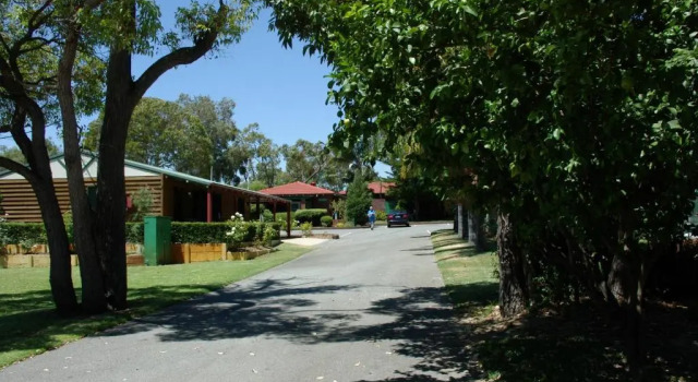 Двухместное шале Acclaim Kingsway Tourist Park