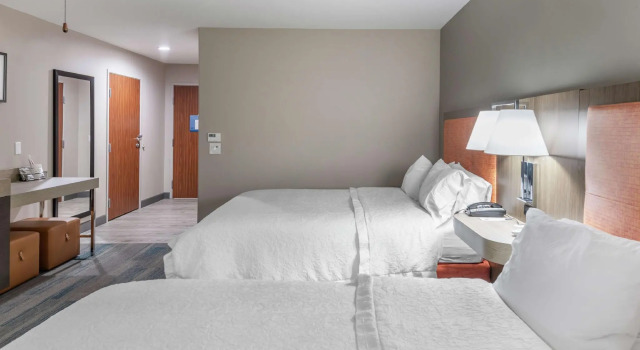Четырёхместный номер Standard Hampton Inn Brownwood