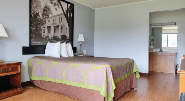 Двухместный номер Deluxe Sprucewood Inn