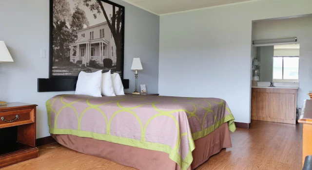 Двухместный номер Deluxe Sprucewood Inn