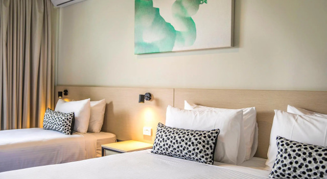 Nightcap at Seaford Hotel, Buchen Sie Hotel Seaford Mornington-Halbinsel