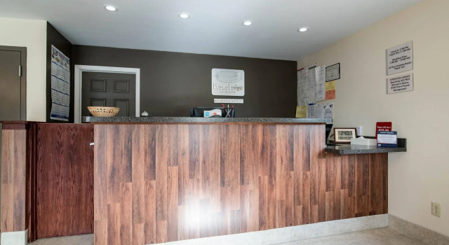 Red Carpet Inn Suites Cananda, Prenota Hotel Hopewell 