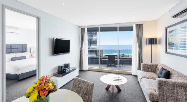 Люкс c 1 комнатой Meriton Suites Broadbeach