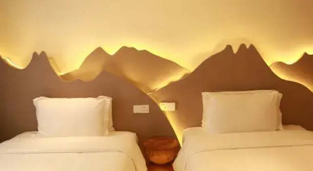 Люкс Pu Zhi House Wangshan Private Tang Homestay