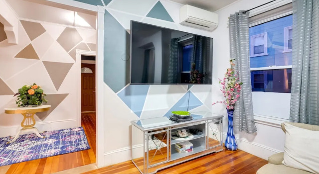 Pet-friendly Salem Apartment w/ Shared Deck!, Забронировать Апартаменты/квартира Сейлем Норт-Шор, рядом с North Shore Medical Center - Salem Campus