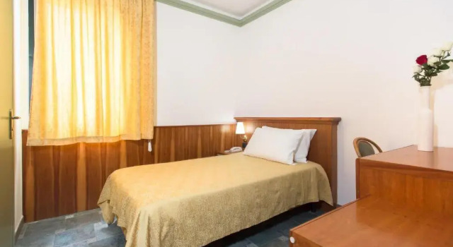 Номер Standard Hotel Zeus