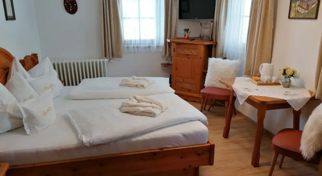 Номер Economy Pension Garni Burgwies ink Nationalpark Sommercard