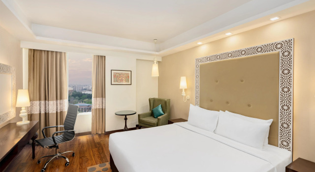 Люкс Deluxe Country Inn & Suites by Radisson Kota