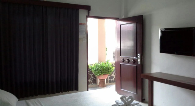 Raya Resort Hotel