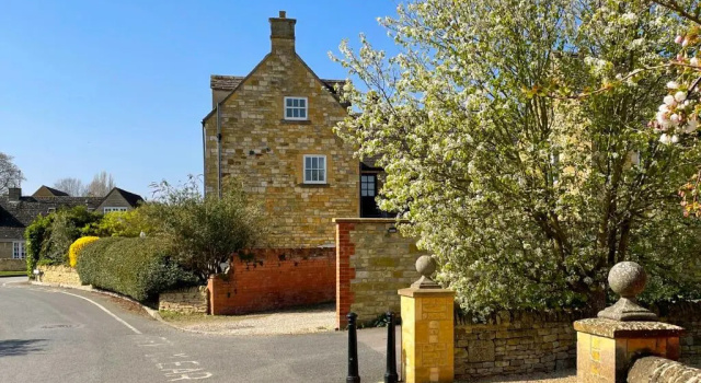 Cosy Corner - 2 Bed Home in Central Chipping Campden, Book Hotel Chipping Campden 