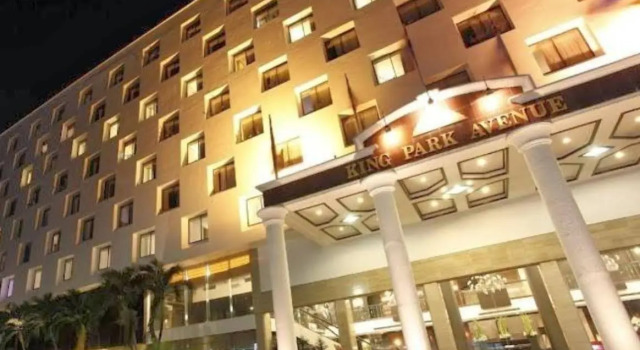 King Park Avenue Hotel Bangkok, Varaa Hotelli SPA-hotellit kohteessa Central Thailand, SPA