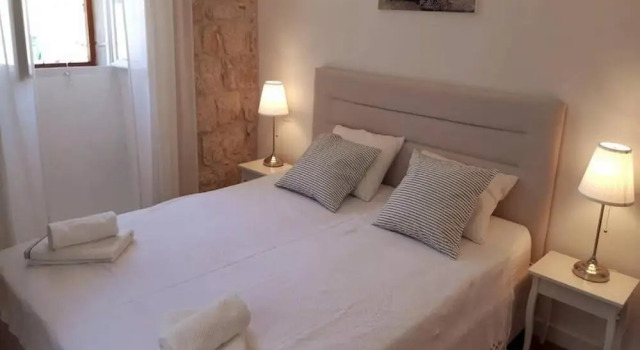 Casa Ruben, Book Hotel Vis Vis
