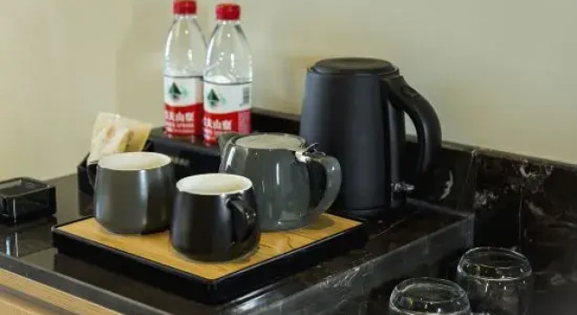 Home Inn Business Hotel (Yantai, Fuxin District, Ludong University Branch), Забронировать Отель Яньтай Yantai Region
