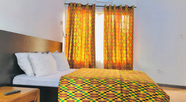 Шале Executive GRACE LODGE ONITSHA