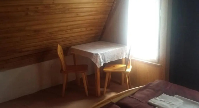 Chata Dolce I, Rezerwuj Hotel Hotele w Kraj hradecki z parkingiem, Parking