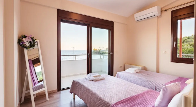 Armonia by the Sea - Majestic Seaside Retreat, Prenota Villa Ville a Messenia, Villa